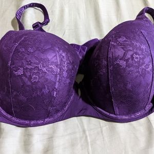 44D bra